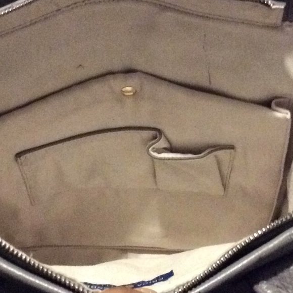 Erica Anenberg Madison Messenger Bag Gray - Picture 5 of 8